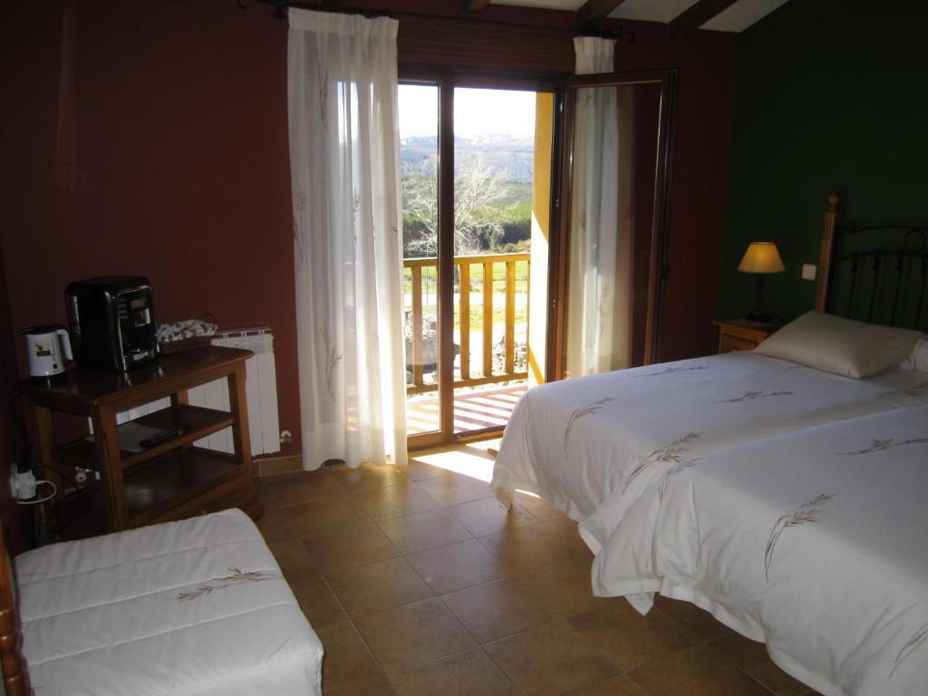 Hotel Rural La Dehesilla Barajas de Gredos 객실 사진