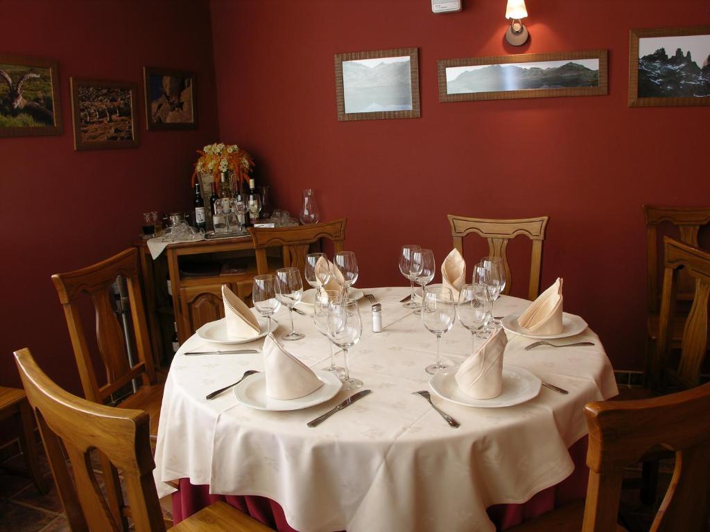 Hotel Rural La Dehesilla Barajas de Gredos 외부 사진